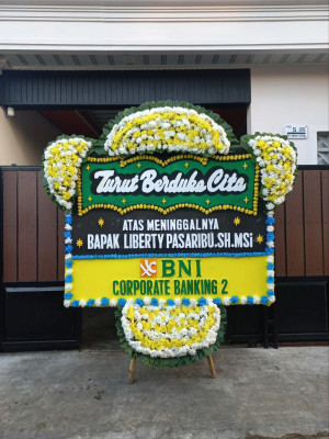 Papan Bunga Duka di Jempang